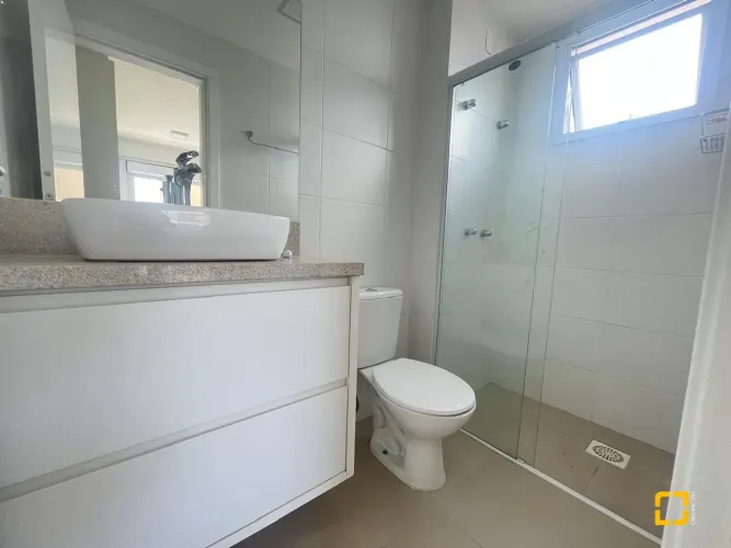 Apartamento á Venda de 2 Dormitórios ( 1 Suíte) - Semi Mobiliado - Bairro Itacorubi - Flor