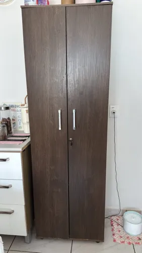 Armário multiuso