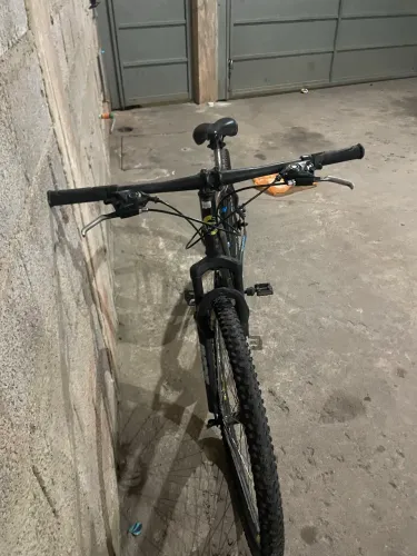 Bicicleta aro 29 