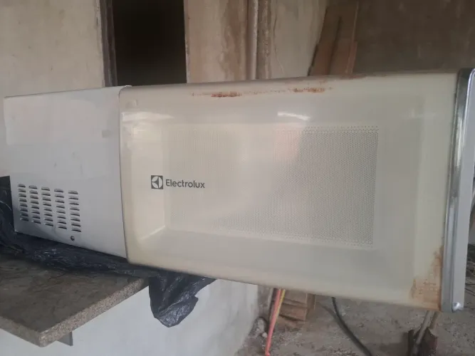 Microondas com defeito