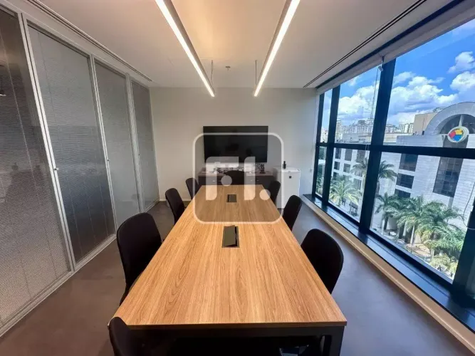 Escritório para aluguel e venda com 200 metros quadrados em Itaim Bibi - São Paulo - SP