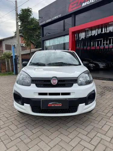 Fiat Uno Attractive 1.0 EVO Fire Flex 8V 5P 2021