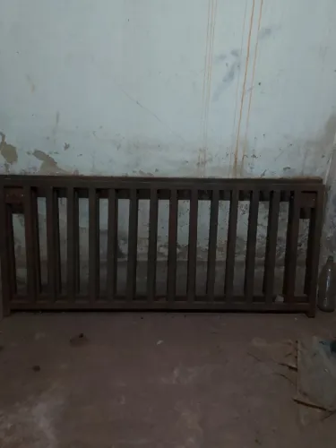 Vende se grade de ferro