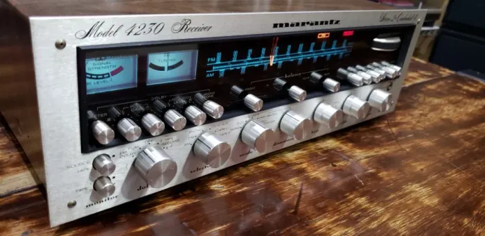 Receiver Marantz Model 4230 - Vintage Toca Disco Vitrola Hi-fi Som Jbl Uni-t Caoa Vitrola