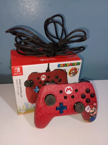 Controle Nintendo Switch com fio personalizado