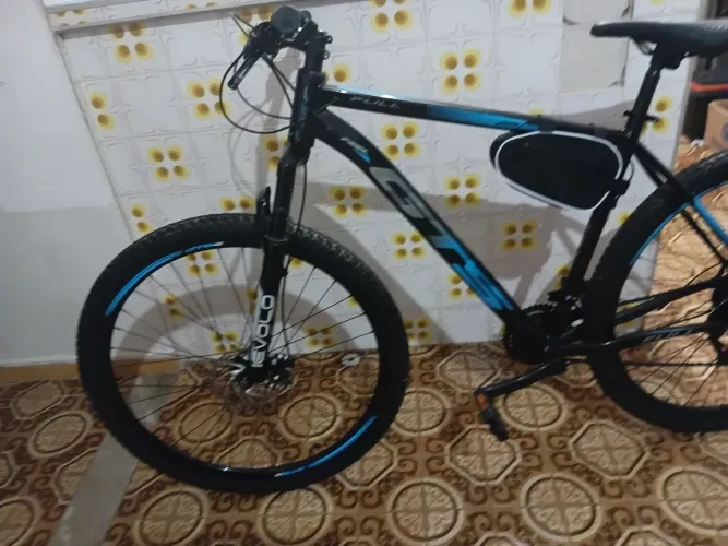Bicicleta aro 29 GTS . Troco por Ouro