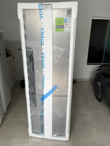 Geladeira Cônsul invert A+++ 399L nova na caixa