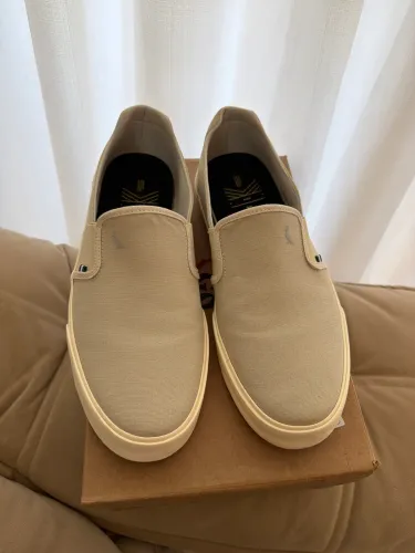 Tênis reserva slip Bora