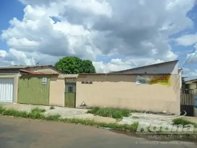 Casa à venda, 7 quartos, Presidente Roosevelt - Uberlândia/MG - Rotina Imobiliária