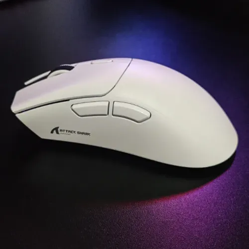 Mouse Gamer Sem Fio Attack Shark R1 Branco 18000 DPI Recarregável Bluetooth e USB 2.4G