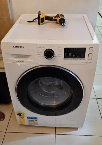 Lava e seca Samsung