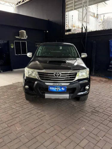 Toyota Hilux CD SRV D4-d 4X4 3.0 TDI Diesel AUT 2015