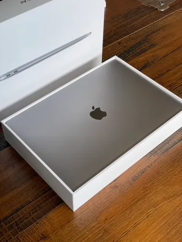 MacBook Air M1 em excelente estado