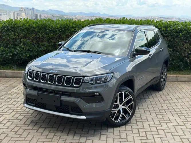 Jeep Compass Long. T270 1.3 TB 4X2 Flex AUT 2026