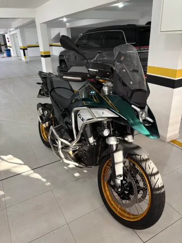 Vendo bmw R1300GS OPTION 719