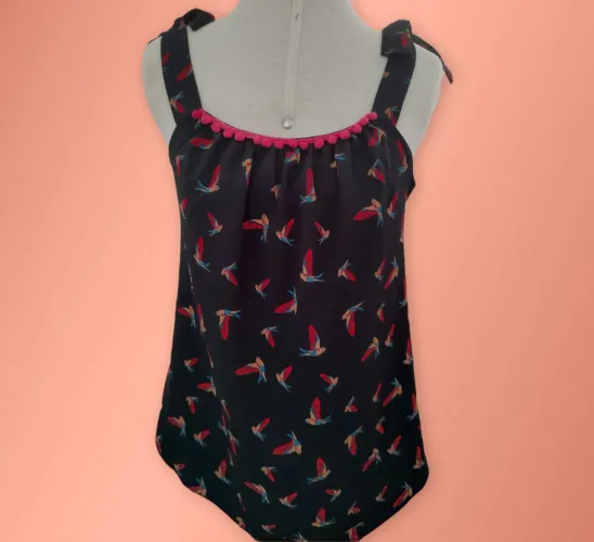 Blusa estampa de passarinho
