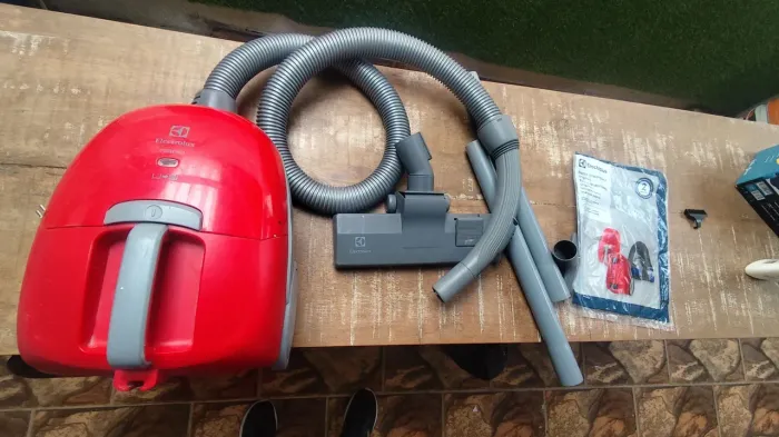 ASPIRADOR DE PÓ ELETROLUX NANO