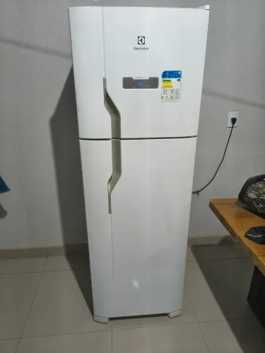 Geladeira Eletrolux