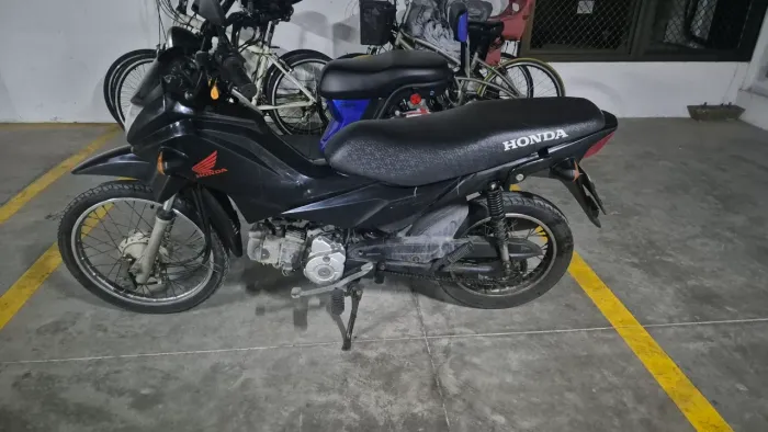 Moto pop110 única dona