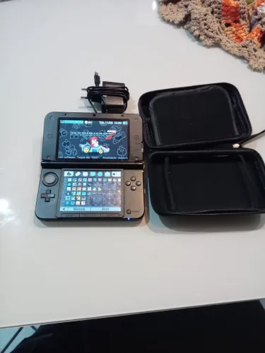 Nintendo 3ds xl DESBLOQUEADO + cartão 64gb