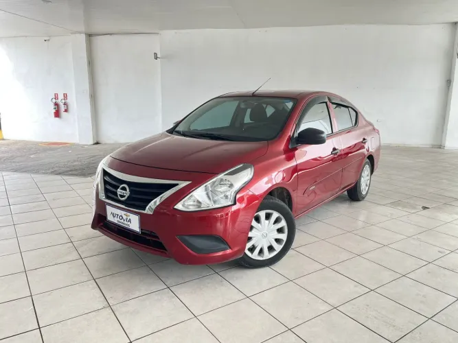 Versa v-drive 1.6 automático 2021 com 81.000 km