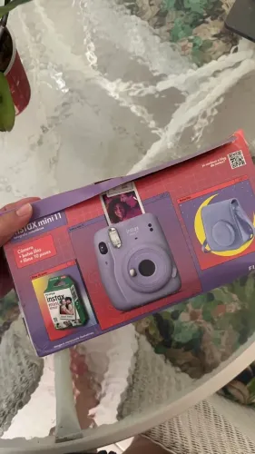Câmera instax 11
