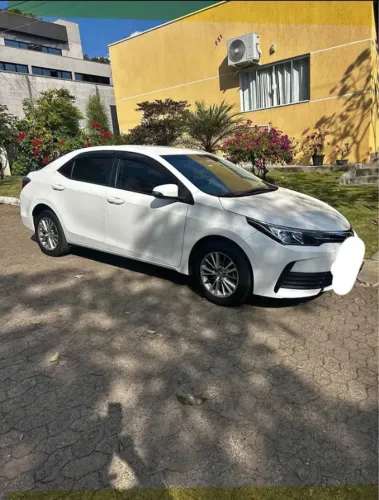 Toyota Corolla GLI 1.8 Flex 16V Aut. 2017
