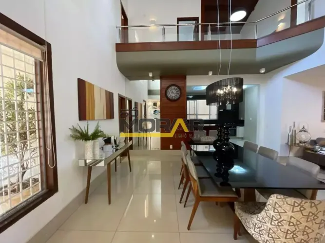 Casa à venda no bairro Fernão Dias com habite-se, área construída de 621m² e espaço gourme