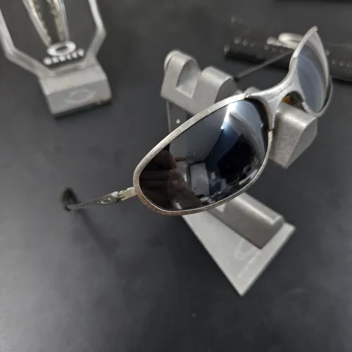 Oculos oakley a wire