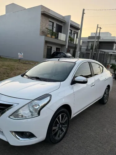 Nissan Versa SL 1.6 16V Flexstart 4P Aut. 2019