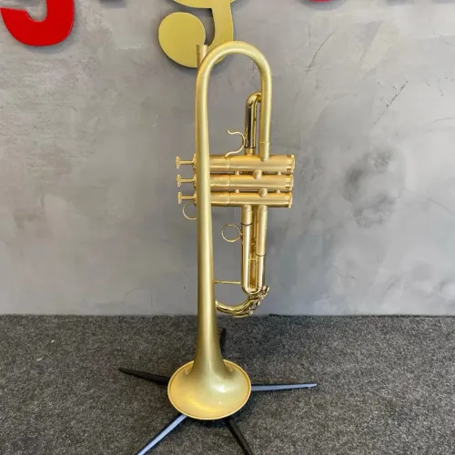 Trompete HS1048 Sib Escovado - Novo