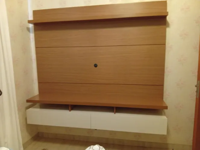 Rack MDF bom portas com laca