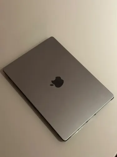Macbook Pro M2 MAX