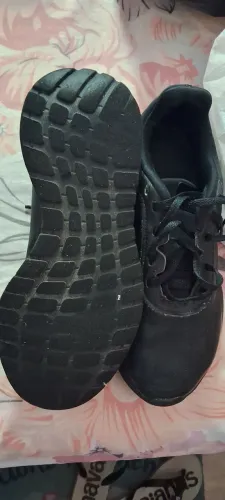 Sapatos di erros juvenil
