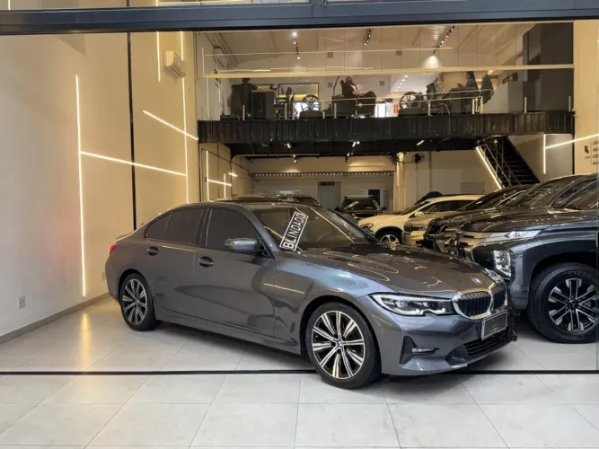 BMW 320I 320i 2022