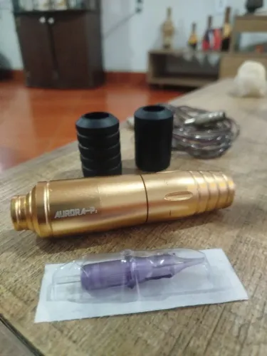 Máquina de tatuagem PEN Aurora P2 (excelente estado)