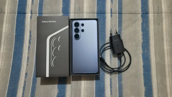 Samsung Galaxy S26 Ultra 512GB Violeta Sem Uso + Carregador e Películas de Hidrogel