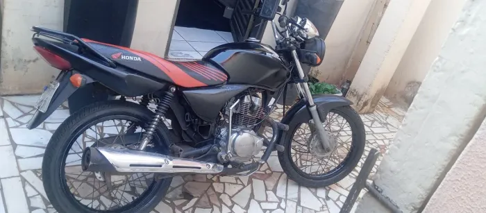 Titã 150 ks