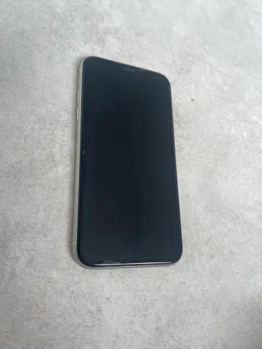Iphone 11 64gb branco 