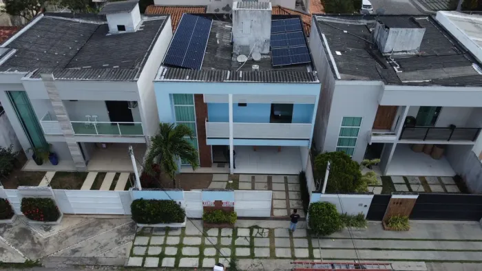Piscina/Hidro, mesa de jogos e Sinuca, área gourmet completa, melhor endereço da cidade.