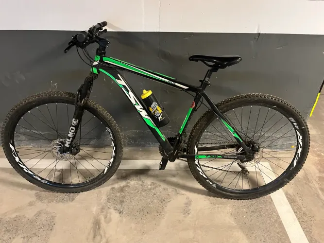 Bicicleta TSW ARO 29 , freio a disco shimano, e relação de 21 marchas shimano,
