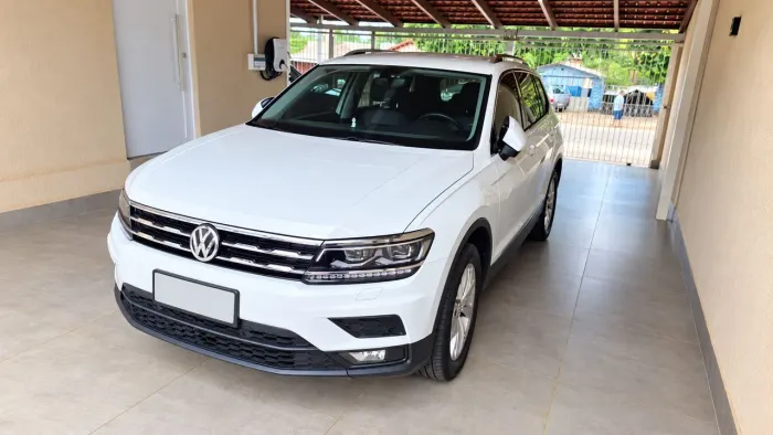 Volkswagen Tiguan Allspac Comf 250 TSI 1.4 Flex 2020