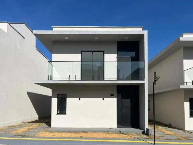 CASA MODERNA À VENDA  CONDOMÍNIO DOM ANTÔNIO