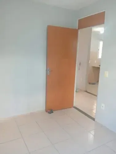 Apartamento com 2 quartos, 1 vaga e 52m² à venda no Condomínio Condomínio Viena, Vespasian