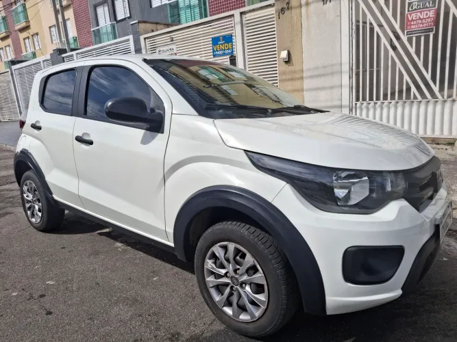 Fiat Mobi Like 1.0 Fire Flex 5P. 2021