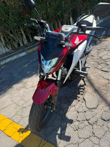 CB TWISTER ABS 300 , APENAS 20 KM.