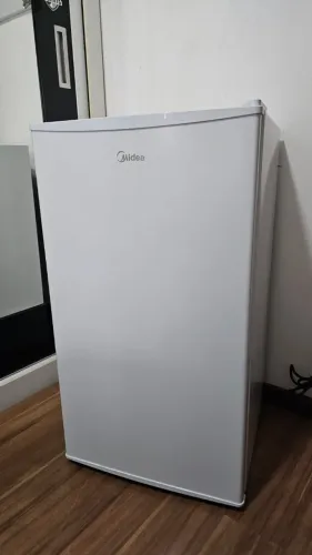 Frigobar Midea 93l