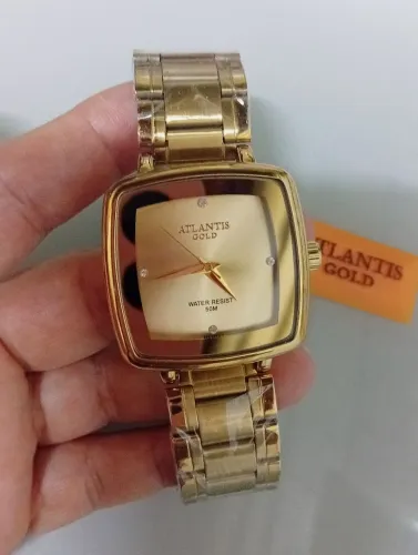 Lindo relógio Atlantis Gold feminino folheado a prova dágua