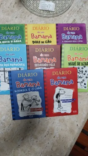 Vende-se livros