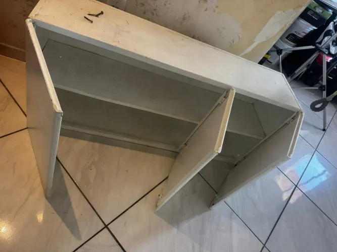 Armário aéreo de aço 3 portas